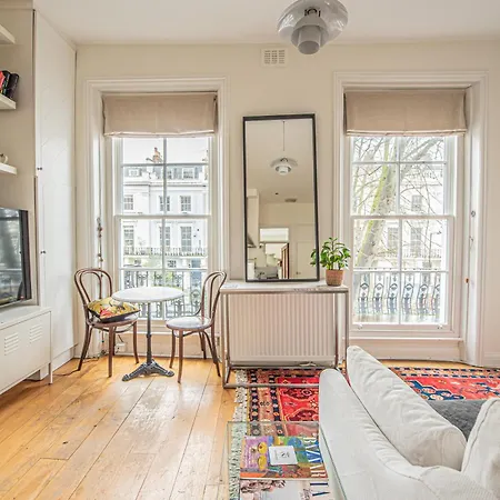 Ferienwohnung Cosy 1-Bed Retreat In The Heart Of Notting Hill